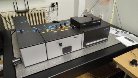 Scanning Near-Field Optical Microscope - attocube neaspec